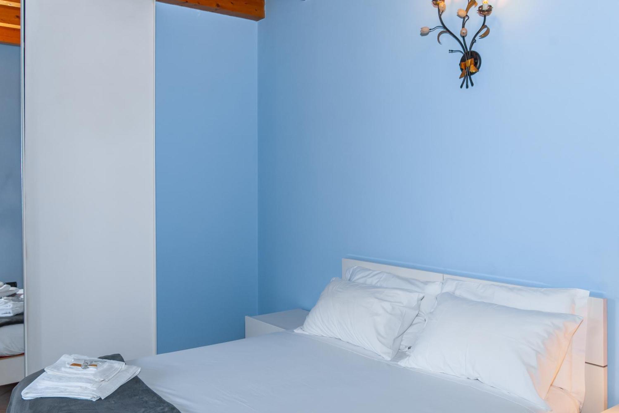 Casa Vacanze Renata Costa Volpino Bagian luar foto
